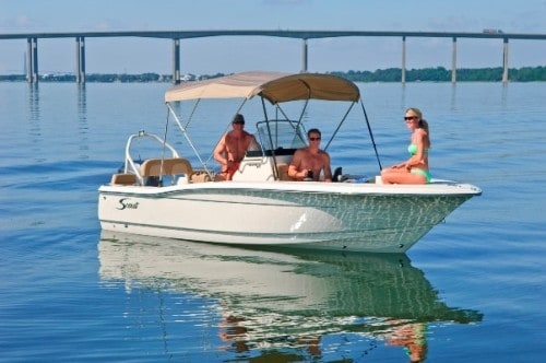 195SF with bimini top extended